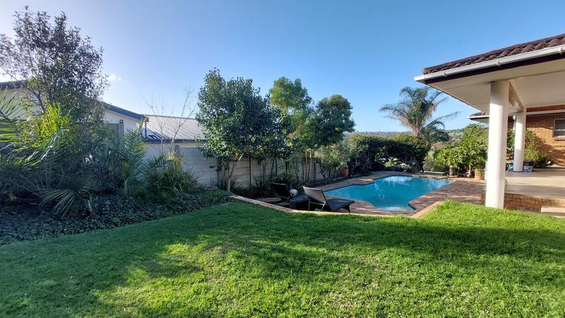 6 Bedroom Property for Sale in Door De Kraal Western Cape